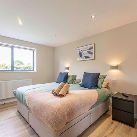 Stylish 2 Bedroom Apartments In ダービー エクステリア 写真