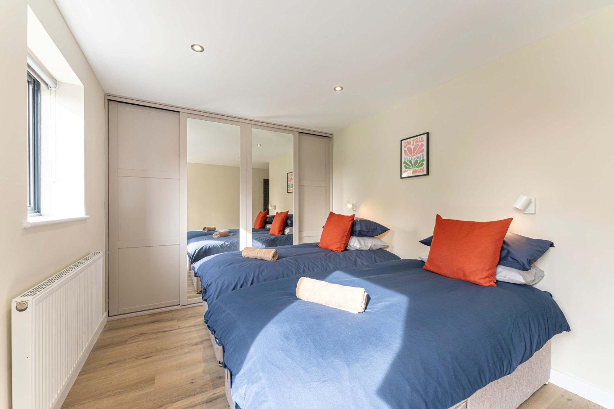 Stylish 2 Bedroom Apartments In ダービー エクステリア 写真